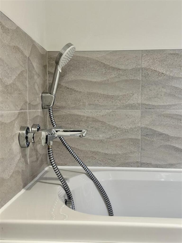 Additional property image - Curlew Way, Cheddar