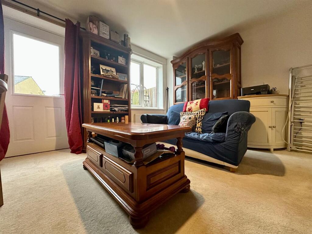 Additional property image - Longmead End, Cheddar