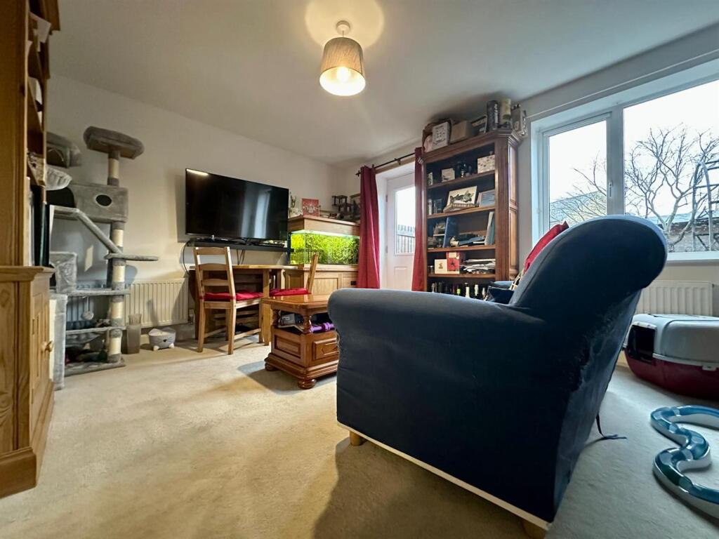 Additional property image - Longmead End, Cheddar