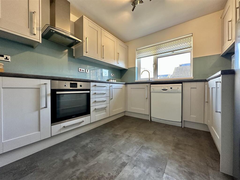 Additional property image - Knightstone Close, Axbridge