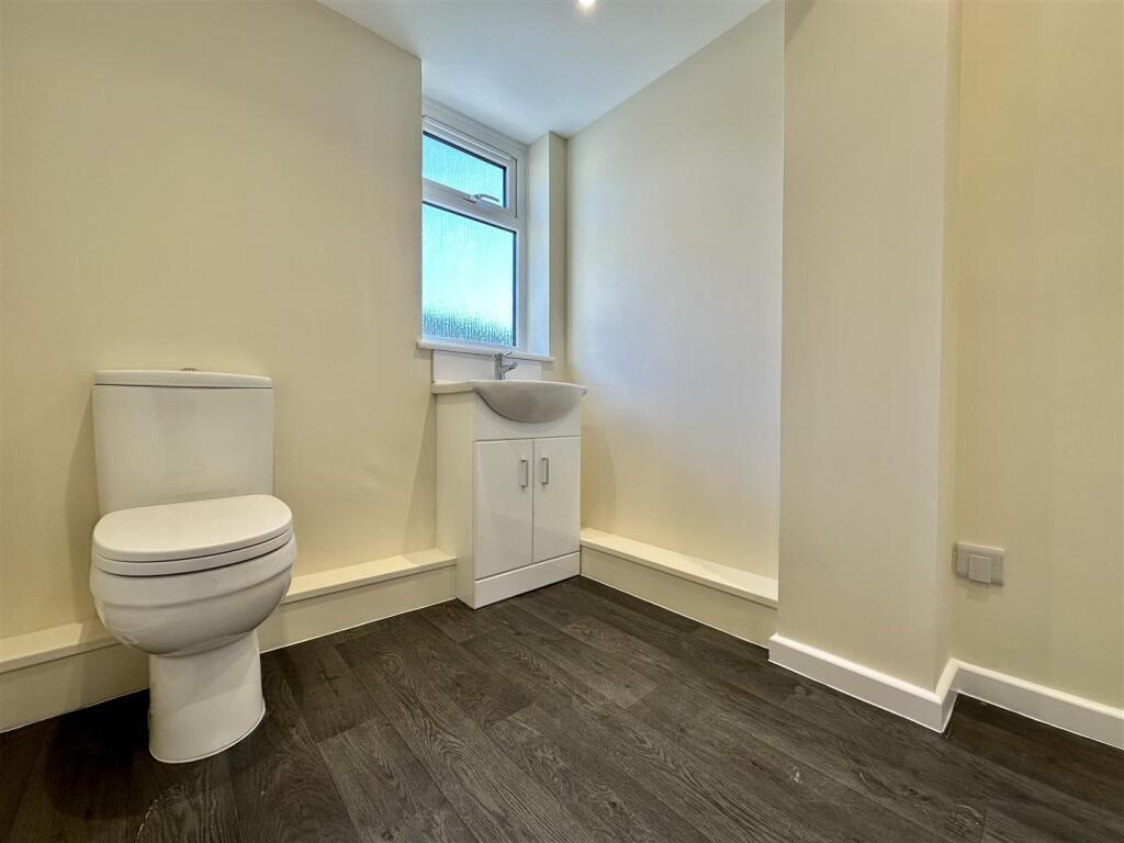 Additional property image - Knightstone Close, Axbridge
