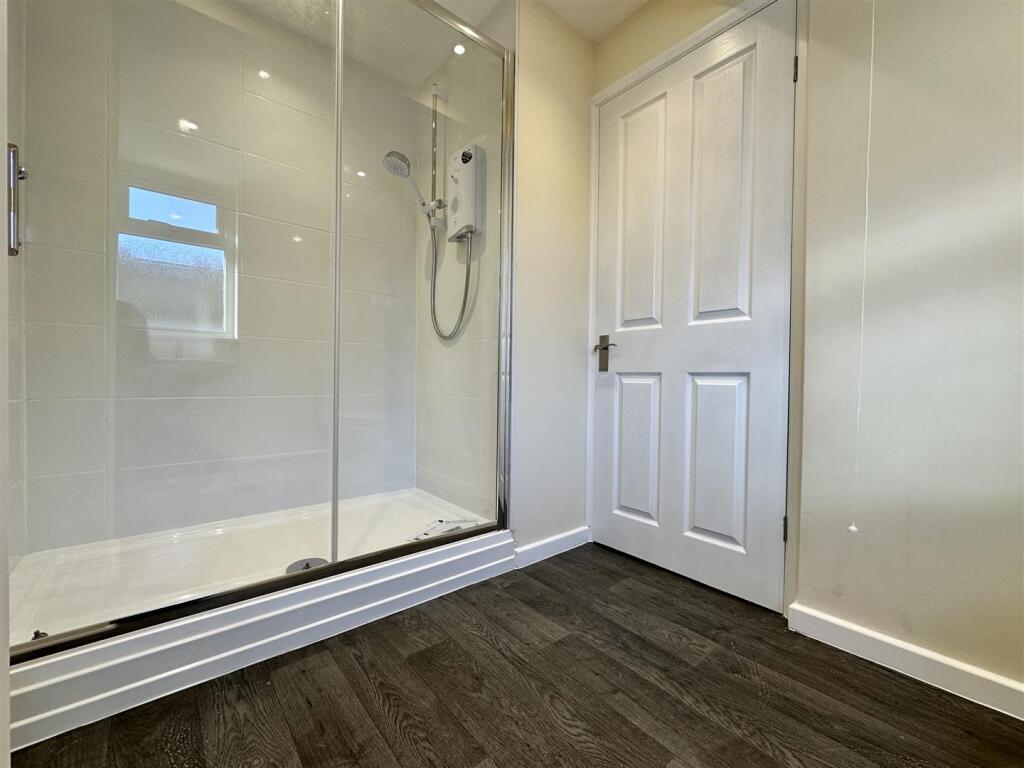 Additional property image - Knightstone Close, Axbridge