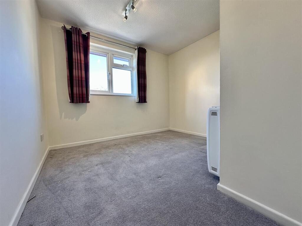 Additional property image - Knightstone Close, Axbridge