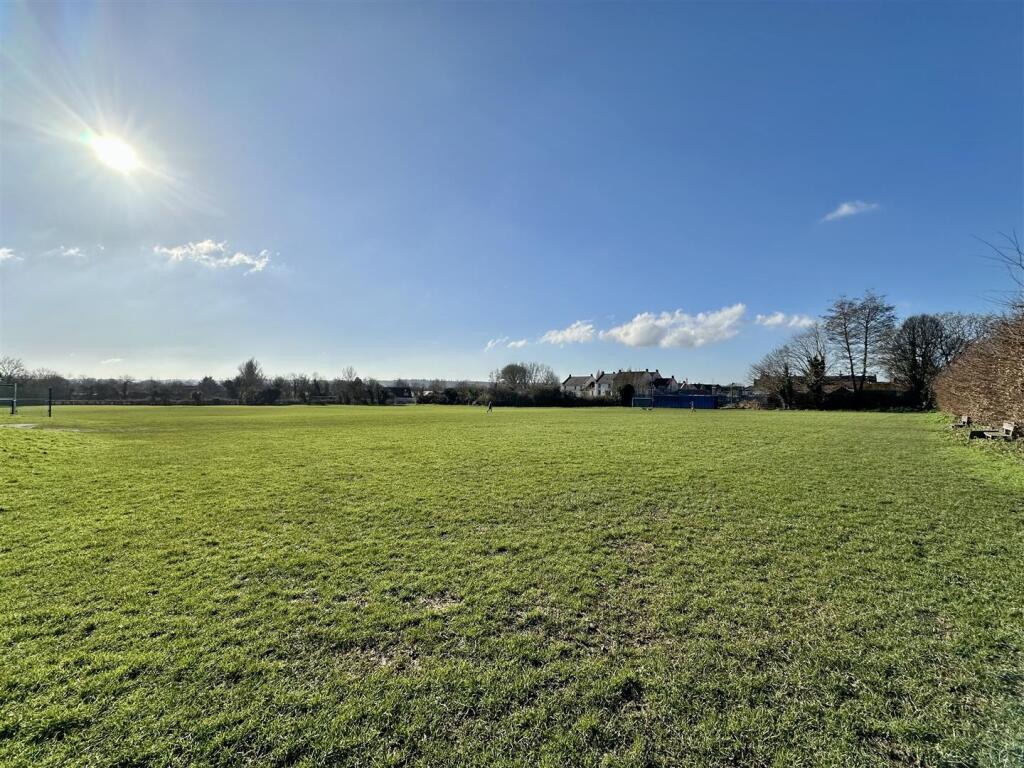 Additional property image - Knightstone Close, Axbridge