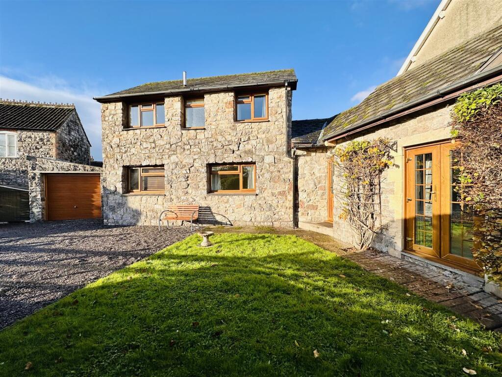 Main image of property: The Barrows, Cheddar