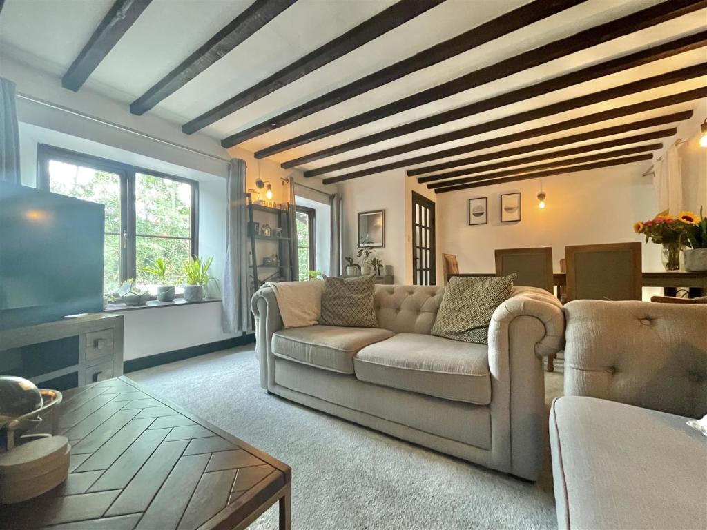 2 bedroom house for sale in Redcliffe Street, Cheddar, BS27