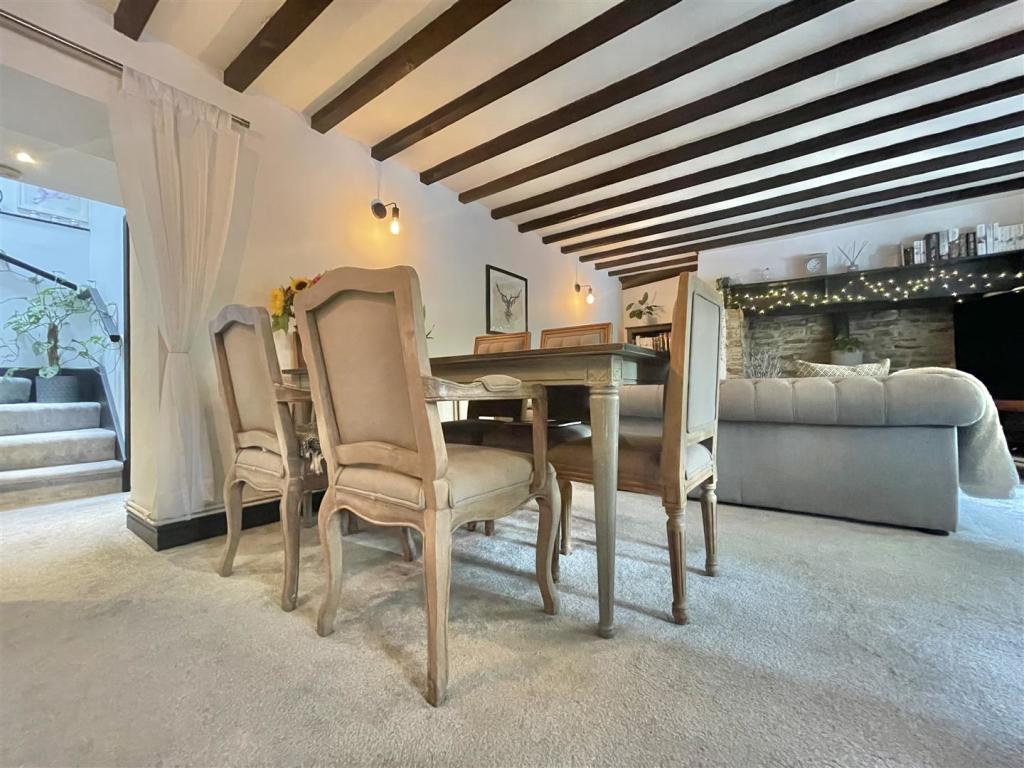 2 bedroom house for sale in Redcliffe Street, Cheddar, BS27