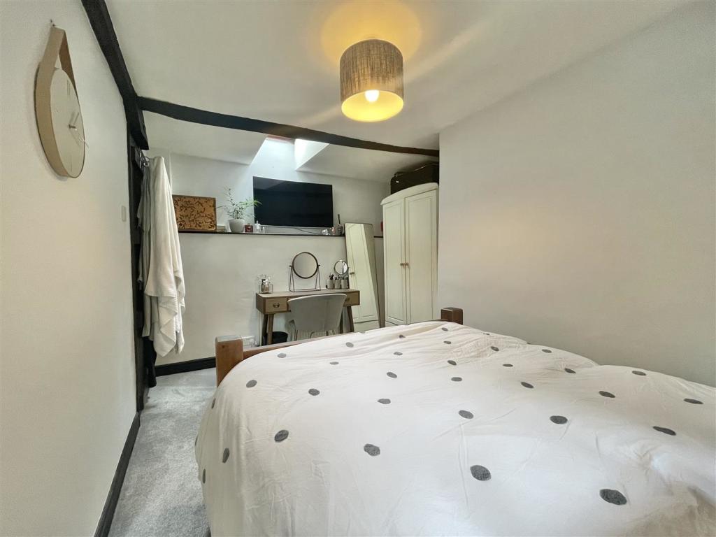 2 bedroom house for sale in Redcliffe Street, Cheddar, BS27