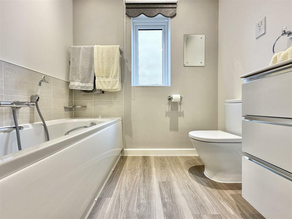 Additional property image - Goosander Grove, Cheddar