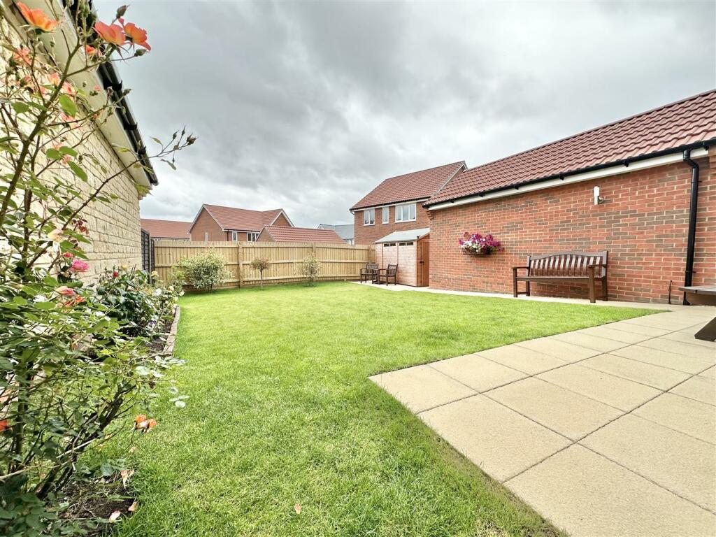 Additional property image - Goosander Grove, Cheddar