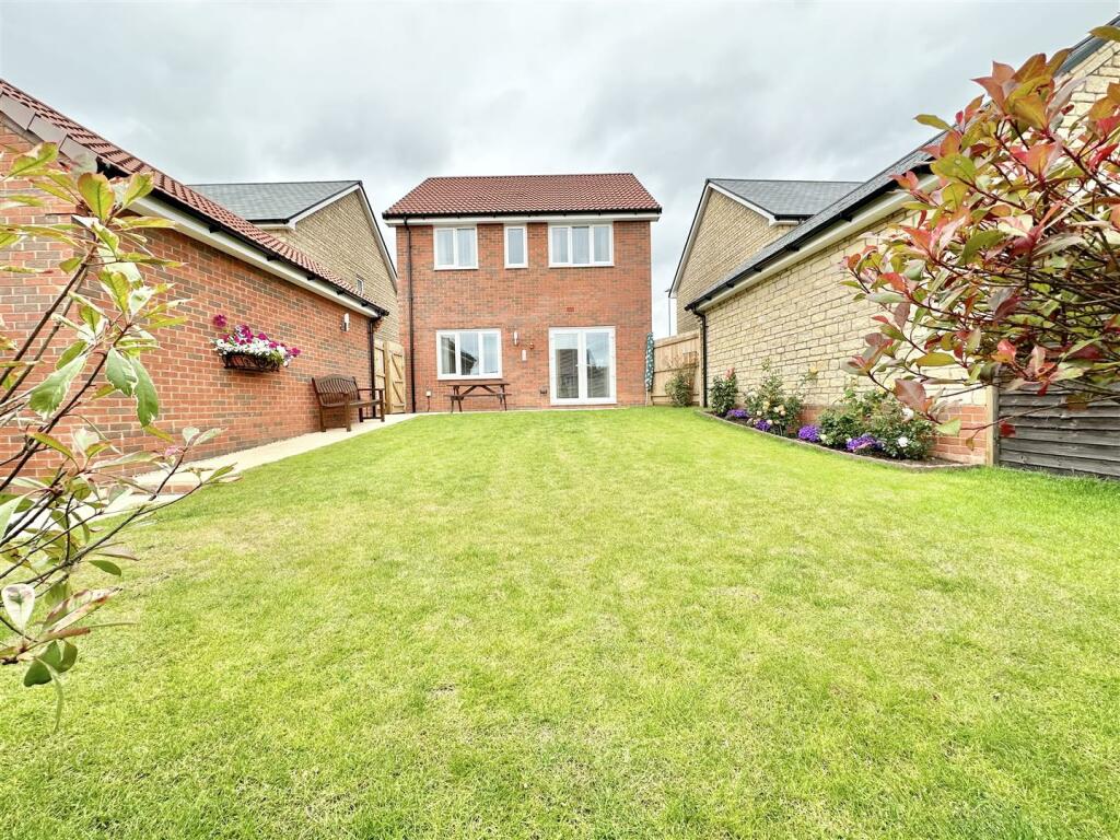 Additional property image - Goosander Grove, Cheddar