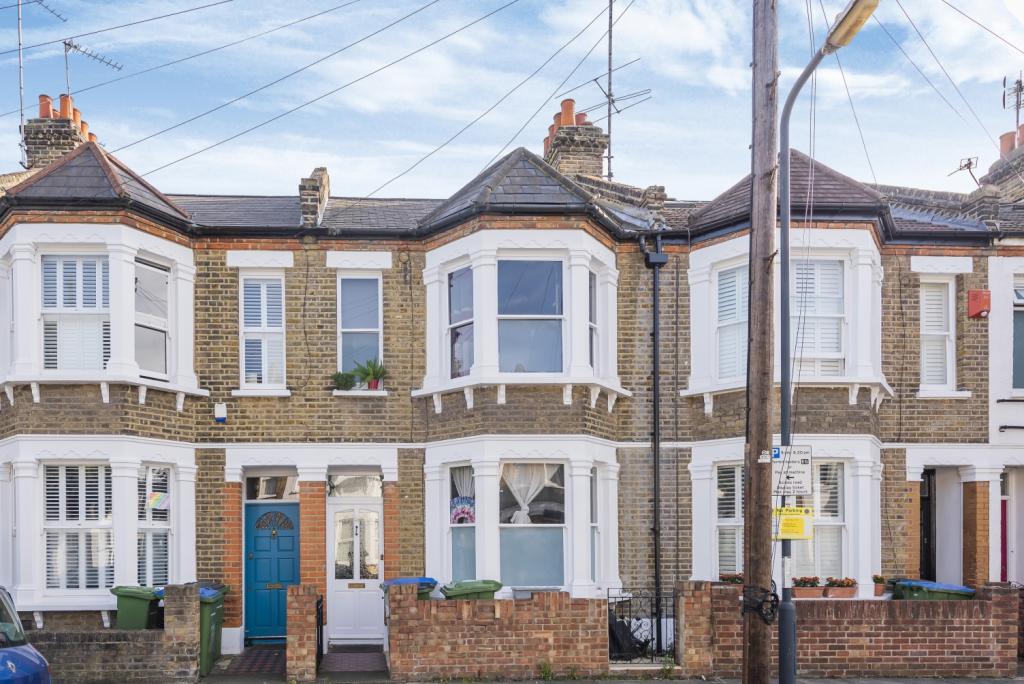 3 bedroom terraced house for sale in Woodlands Park Road London SE10
