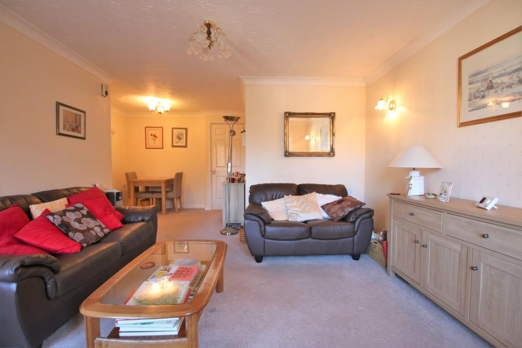 1 bedroom retirement property for sale in Acorn Drive, Wokingham, RG40