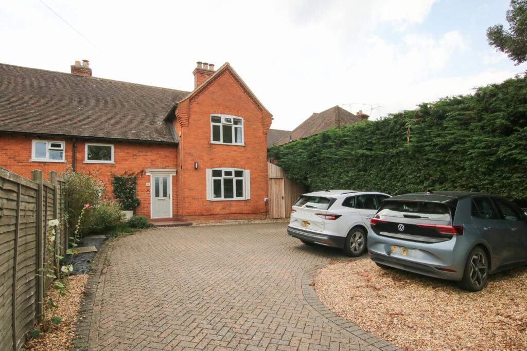 Main image of property: Barkham Road, Wokingham, RG41