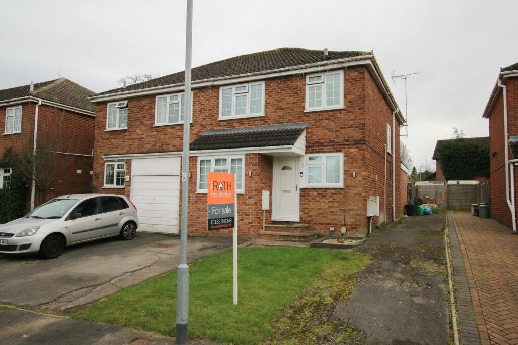 Main image of property: Summerfield Close, Wokingham, RG41
