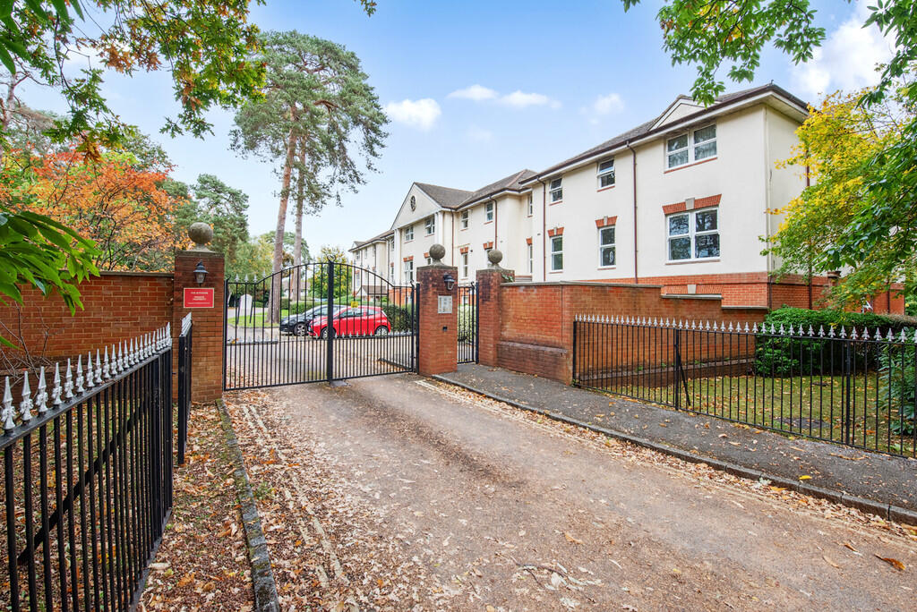 Main image of property: Boundary Road, Farnborough
