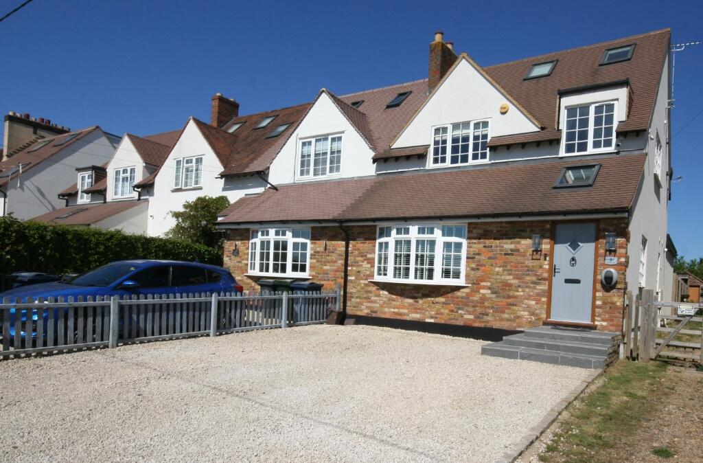 Main image of property: Roberts Lane, Chalfont St Peter SL9