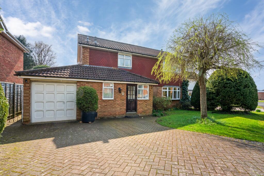 Main image of property: Arnett Close, Rickmansworth, WD3