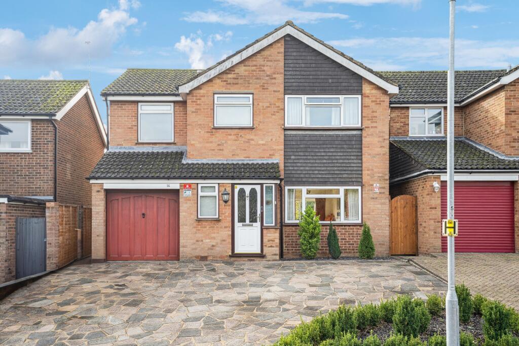 Main image of property: The Hawthorns, Maple Cross, Rickmansworth, WD3