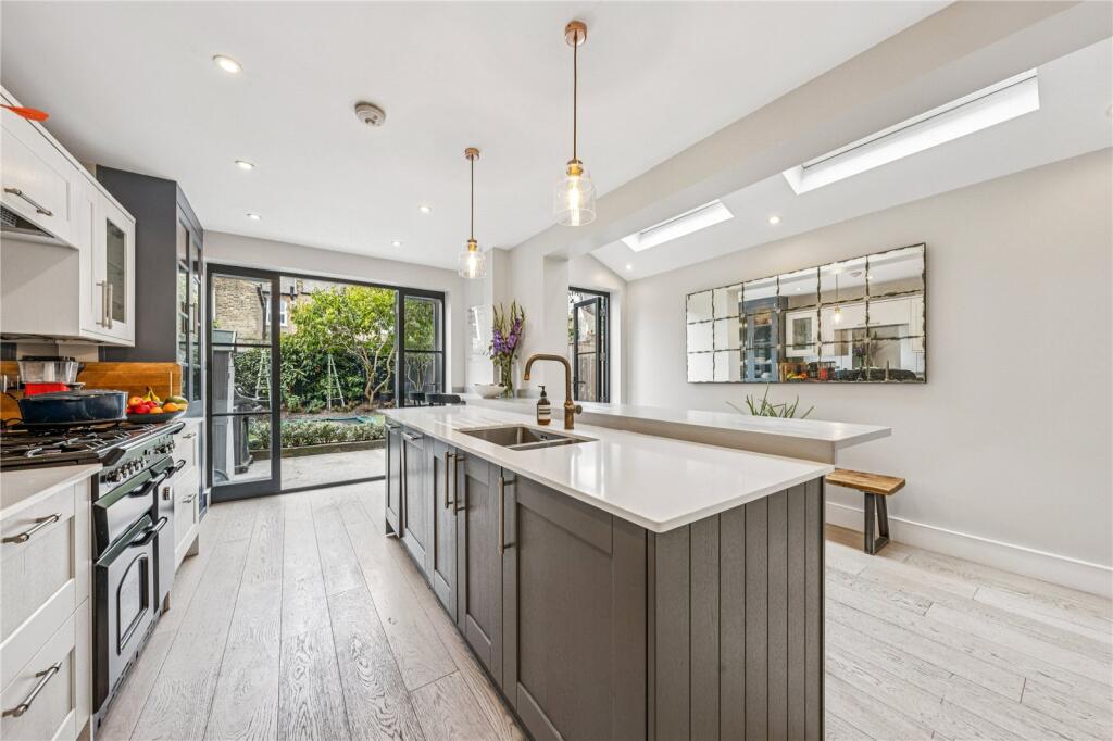 Main image of property: Dault Road, SW18