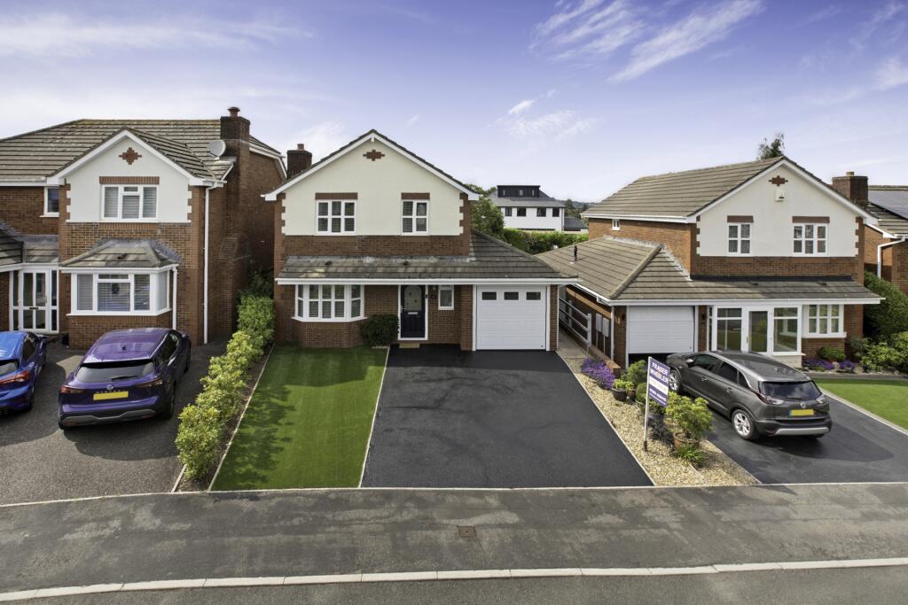 Main image of property: Veitch Gardens, Alphington, EX2