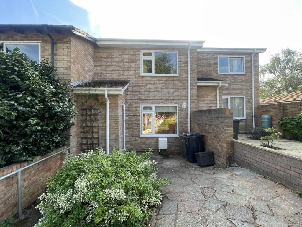3 bedroom terraced house for sale in Redhills Close, Redhills, EX4