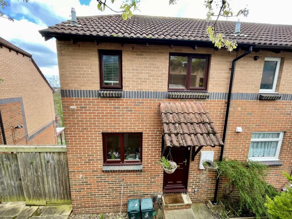 3 bedroom end of terrace house for sale in Farm Hill, Exwick, EX4