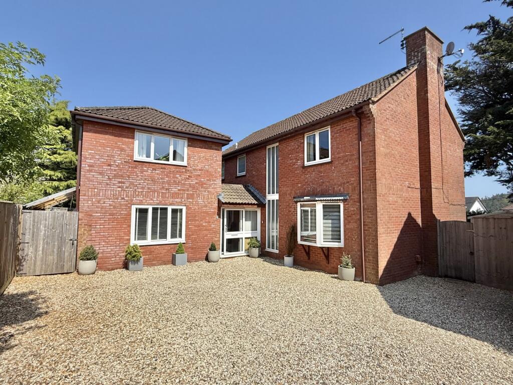 Main image of property: The Firs, Kennford, EX6
