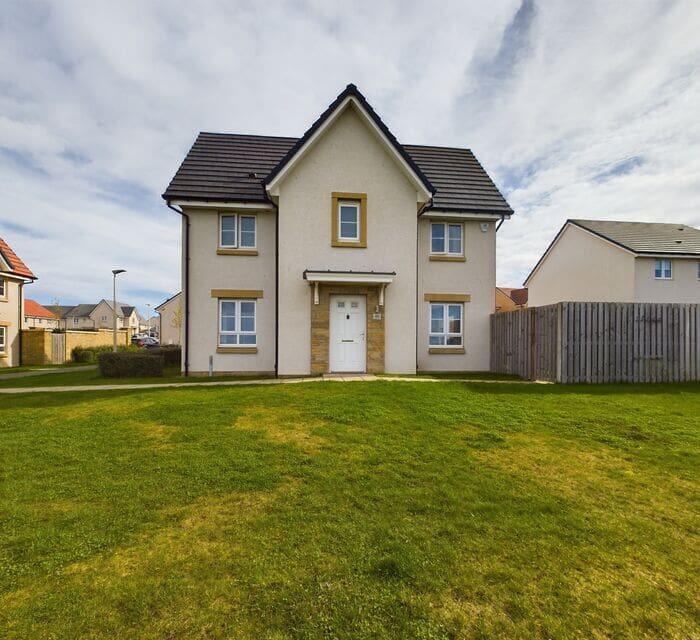 3 bedroom end of terrace house for sale in 46 Eskfield View