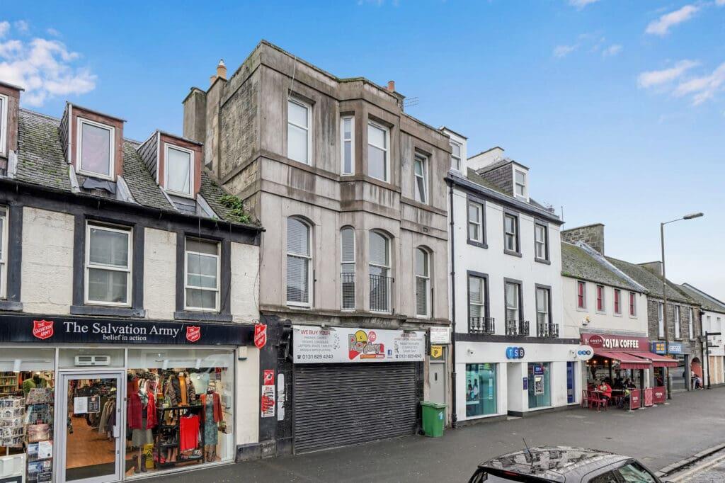 Main image of property: 126B High Street Musselburgh EH21 7EA