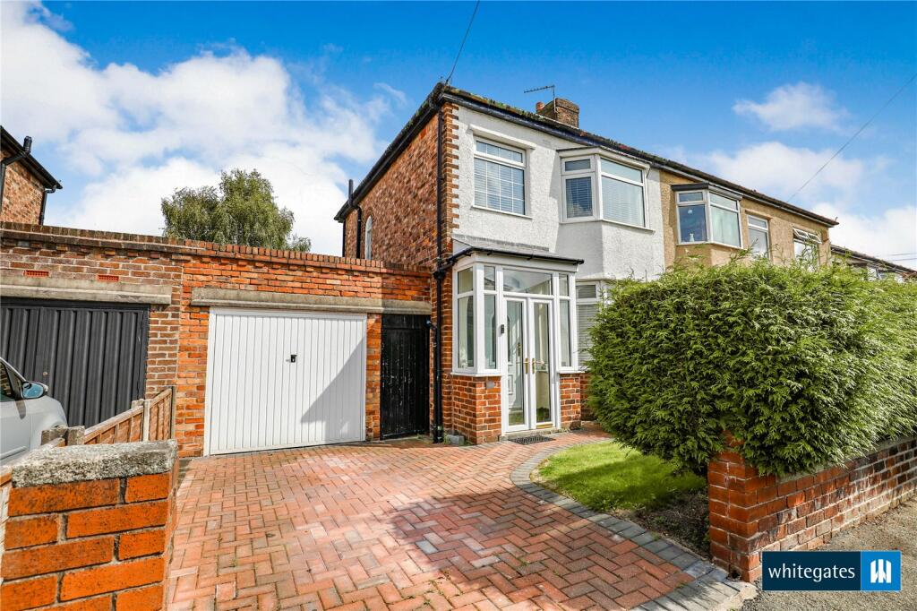 3 bedroom semidetached house for sale in Derwent Avenue, Prescot