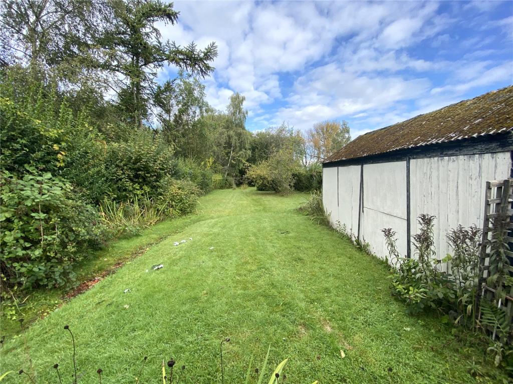 3 bedroom semidetached house for sale in Roby Road, Huyton, Liverpool