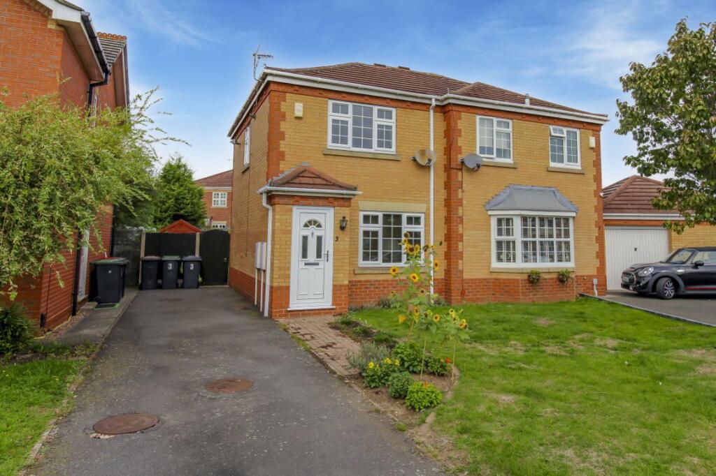 Main image of property: Newell Drive, Chilwell, Nottingham, NG9 6NU