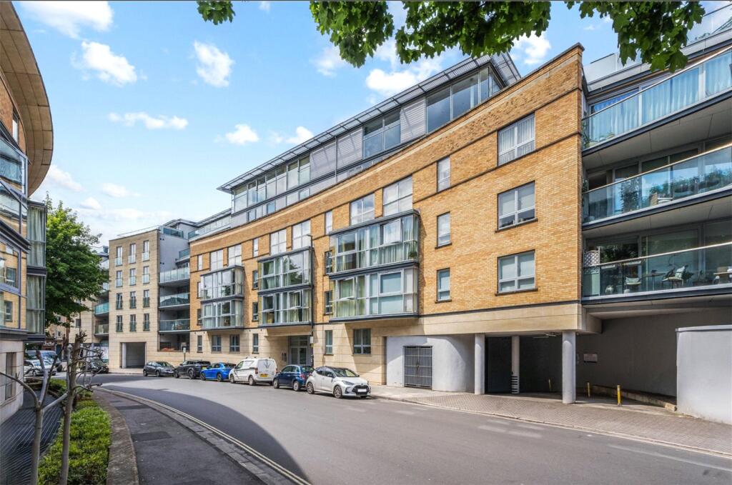 Main image of property: Merchants Road, Clifton, Bristol, Somerset, BS8