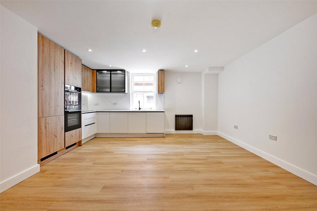 Main image of property: Lombard Street, Bedminster, Bristol, North Somerset, BS3