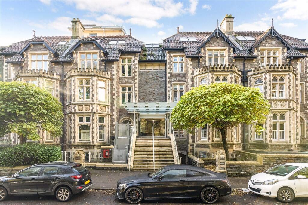 Main image of property: Royal Parade, 2-7 Elmdale Road, Bristol, BS8