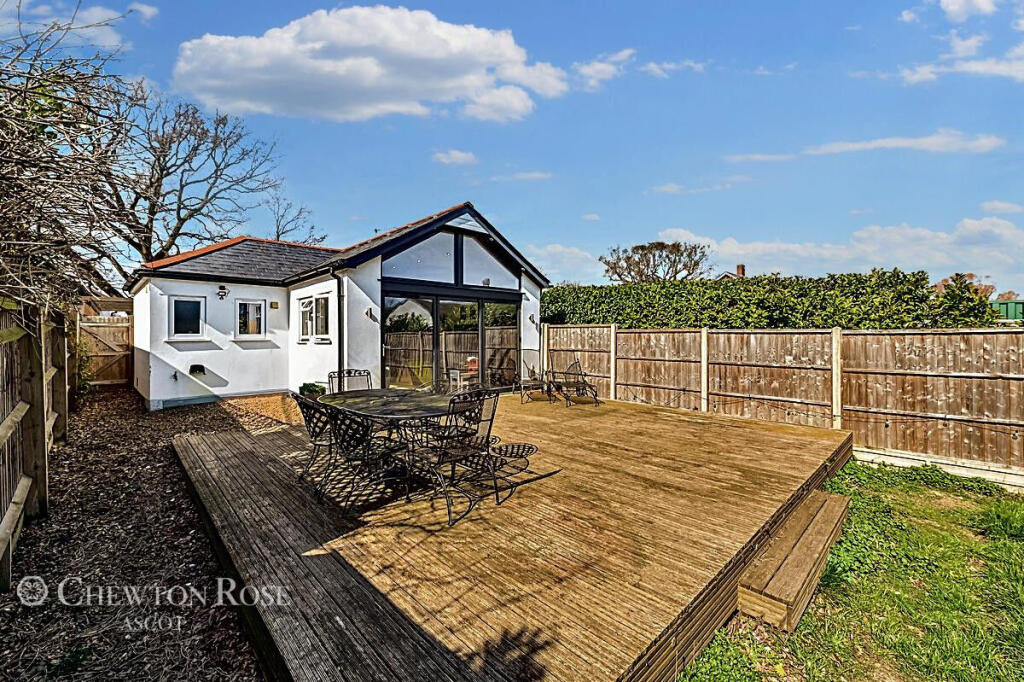 Main image of property: Locks Ride, ASCOT