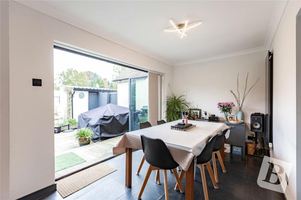 Additional property image - Aukingford Gardens, Ongar, Essex, CM5