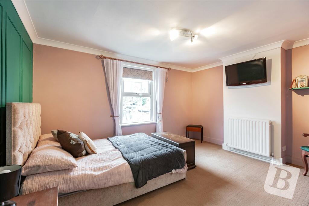 Additional property image - Aukingford Gardens, Ongar, Essex, CM5