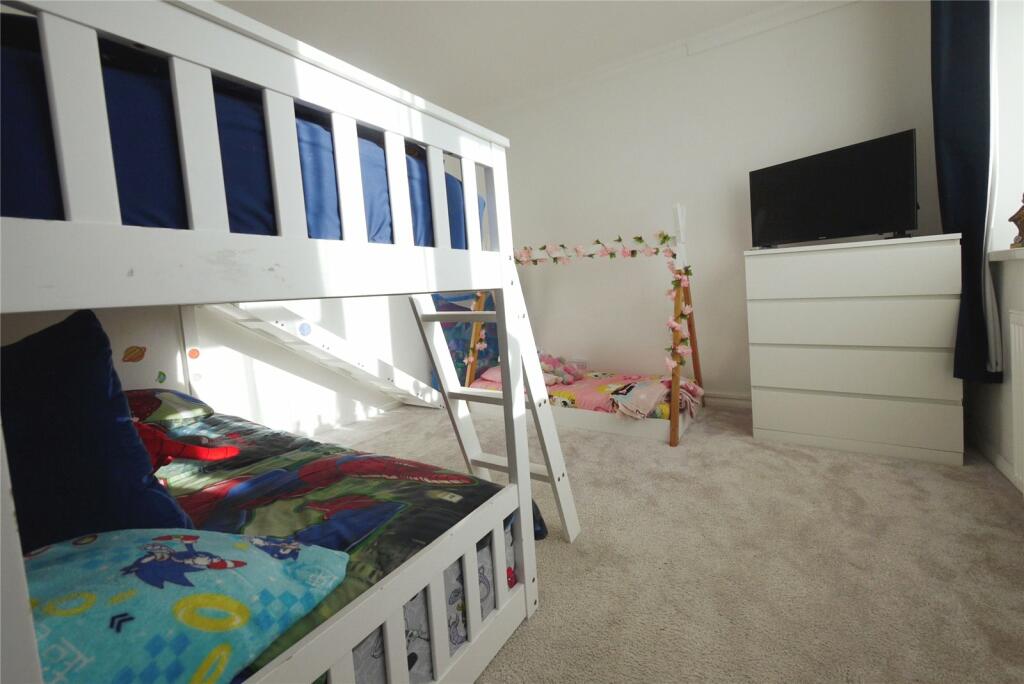 Additional property image - Woodland Way, Ongar, Essex, CM5
