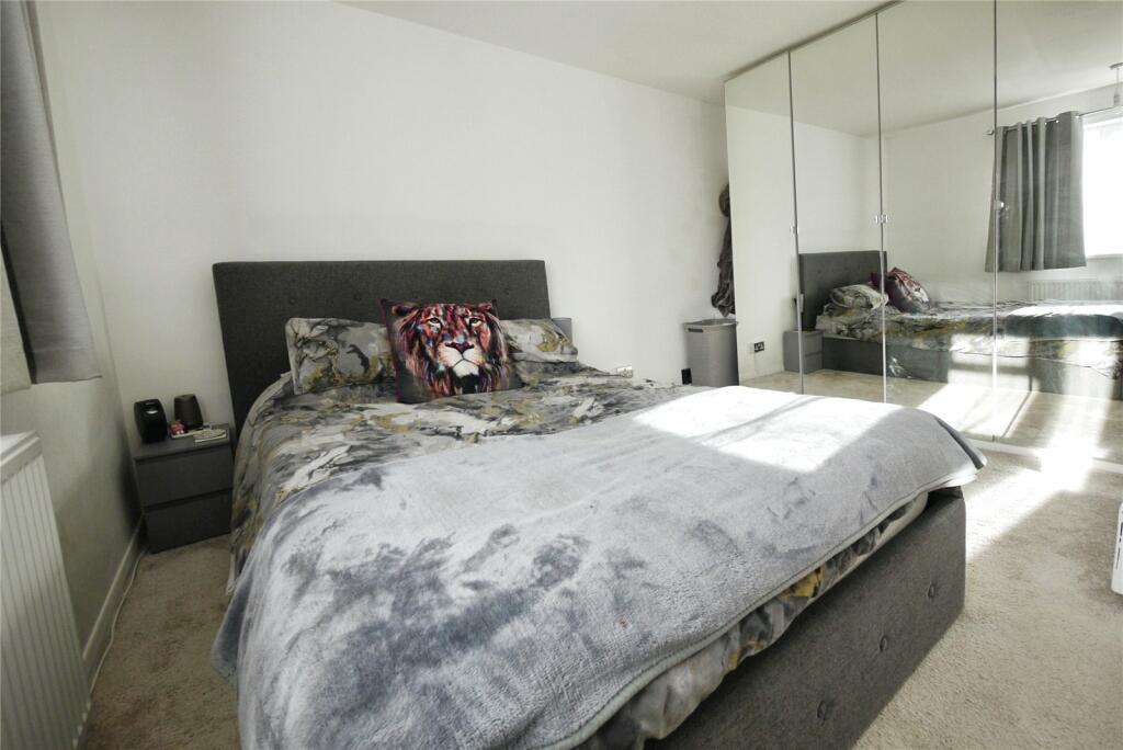 Additional property image - Woodland Way, Ongar, Essex, CM5