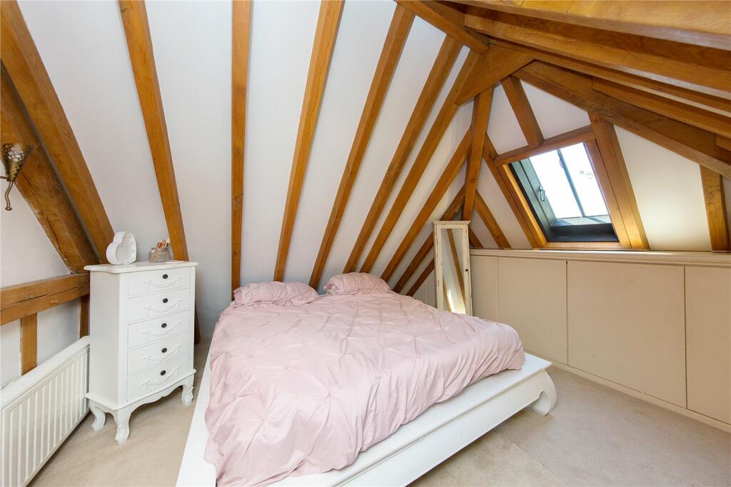 Additional property image - Epping Road, Ongar, Essex, CM5
