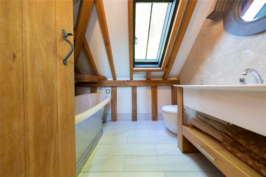 Additional property image - Epping Road, Ongar, Essex, CM5