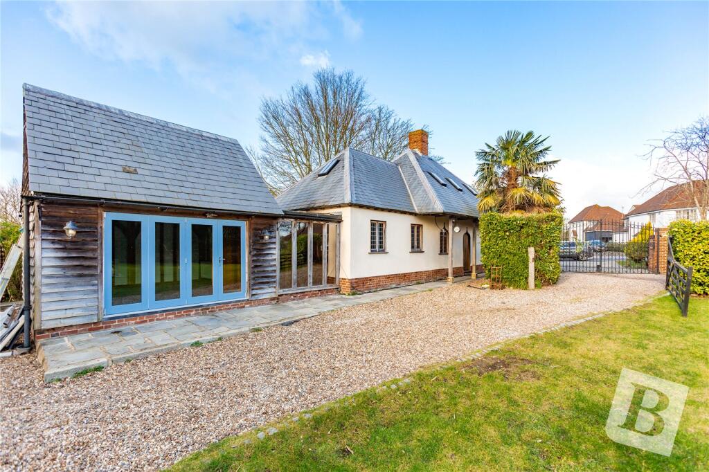 Additional property image - Epping Road, Ongar, Essex, CM5