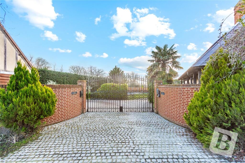 Additional property image - Epping Road, Ongar, Essex, CM5