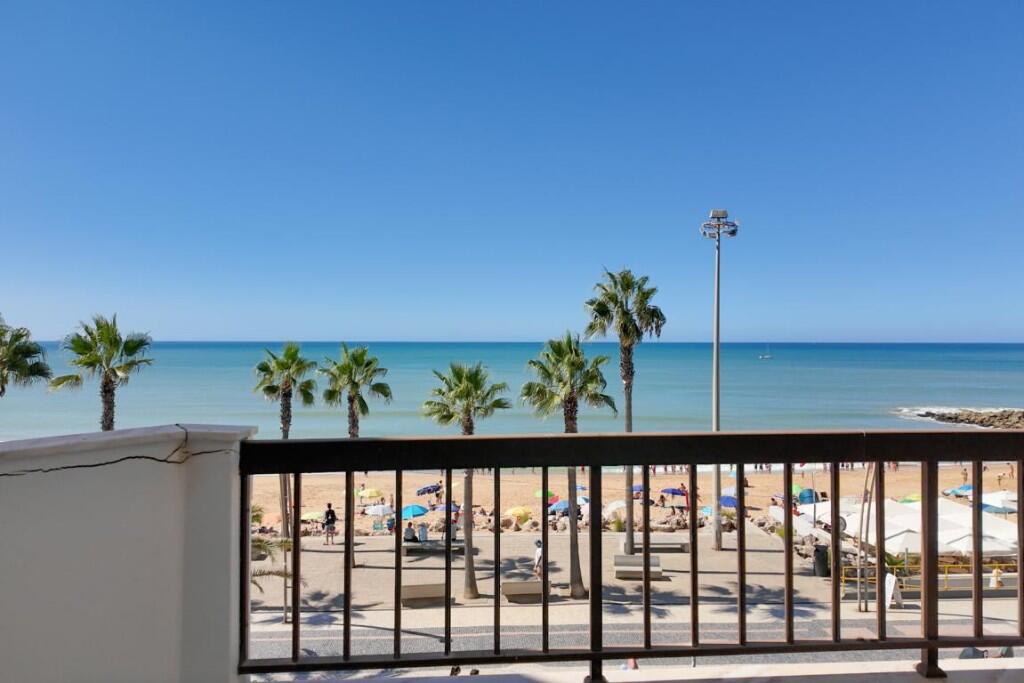 Main image of property: Quarteira, Algarve