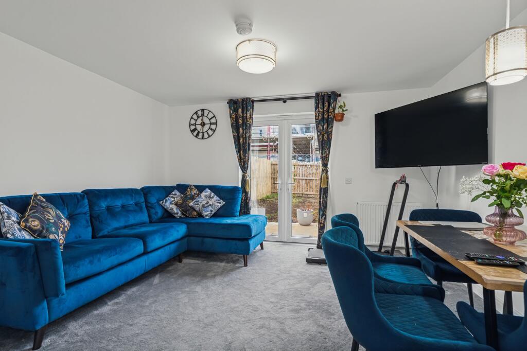 Main image of property: 17 Lilybank Road, Ratho Station, EH28 8AS