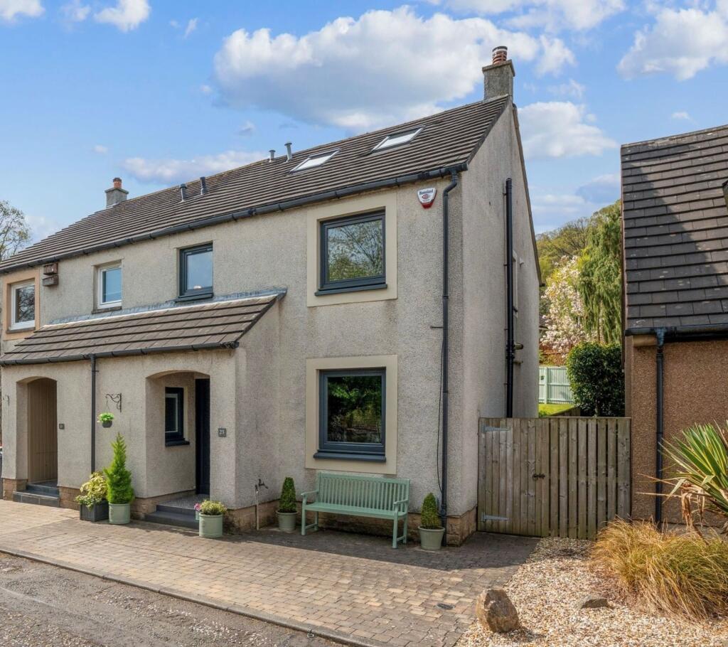 Main image of property: 23 Hillpark Brae, Edinburgh, EH4 7TD