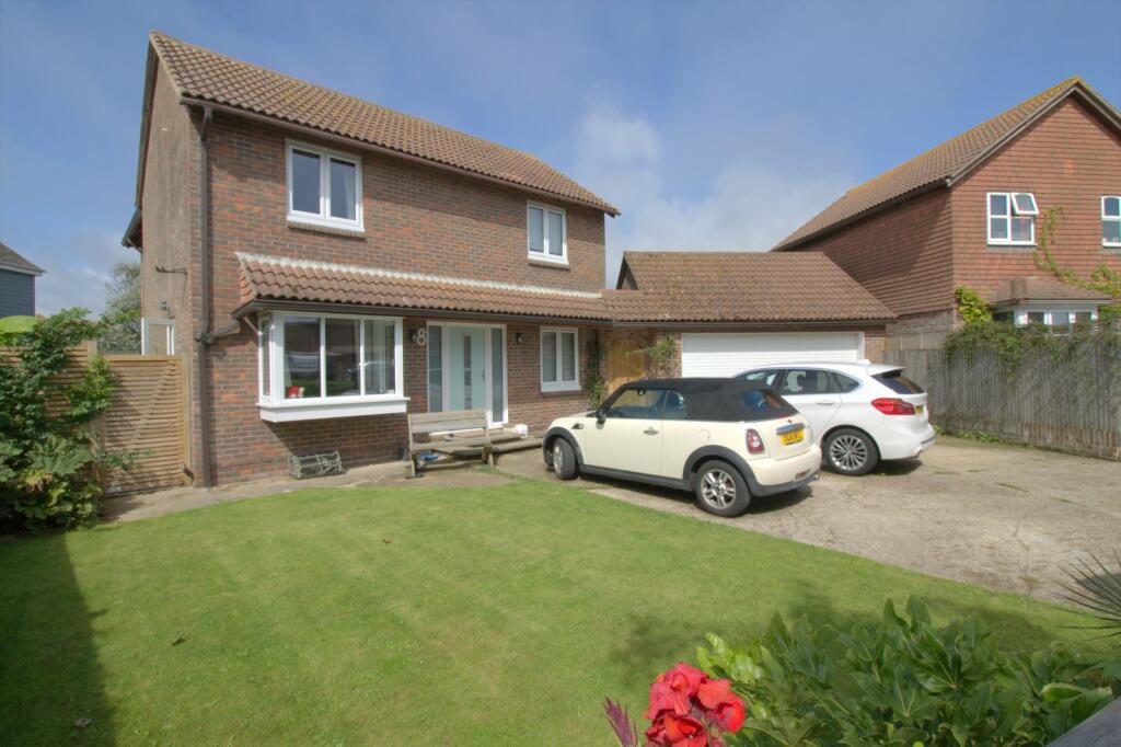 4 bedroom detached house for sale in Seahaven Gardens, Shoreham Beach