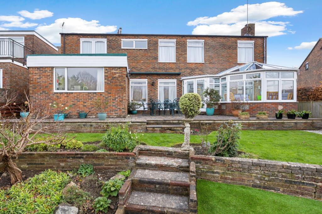 4 bedroom detached house for sale in Lesser Foxholes, Shoreham, West